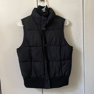 Size M Merona Black winter puffy vest